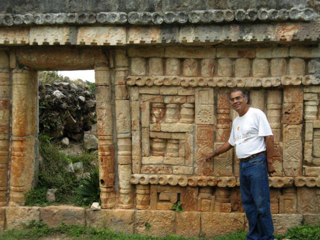 Miguel Angel Vergara explains the Mayan glyphs at Labna.
